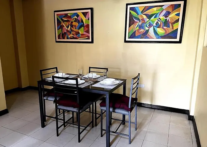Casa Sleeps 6 With Garage Hébergement de vacances Talisay (Cebu)