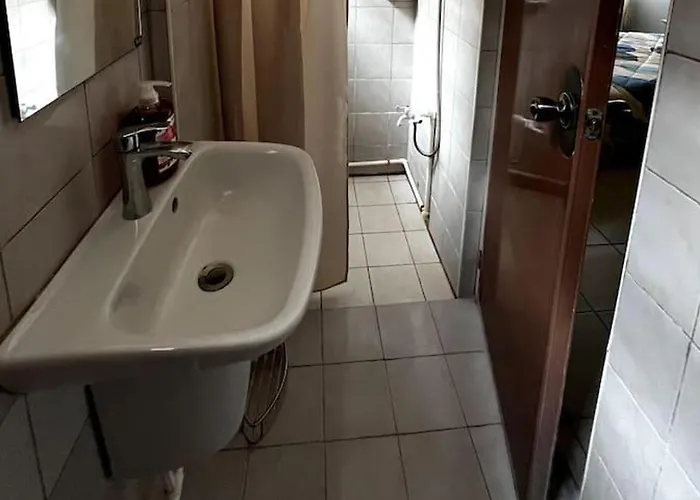 Casa Sleeps 6 With Garage Talisay (Cebu)